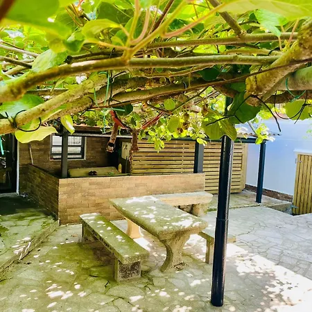 A Casa Rústica De Marcelino - Playa Do Con - Con Terreno Сasa de vacaciones Moaña